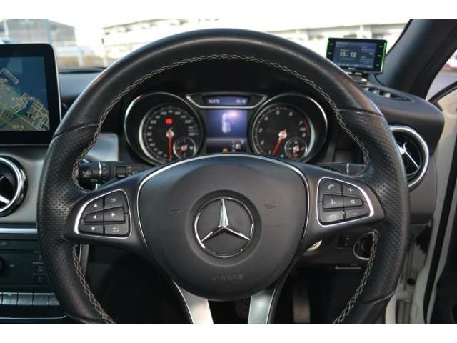 MERCEDES BENZ MERCEDES BENZ GLA class 2019