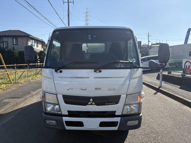 MITSUBISHI CANTER 2015