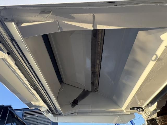 MITSUBISHI CANTER 2015