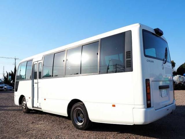 NISSAN CIVILIAN 2015