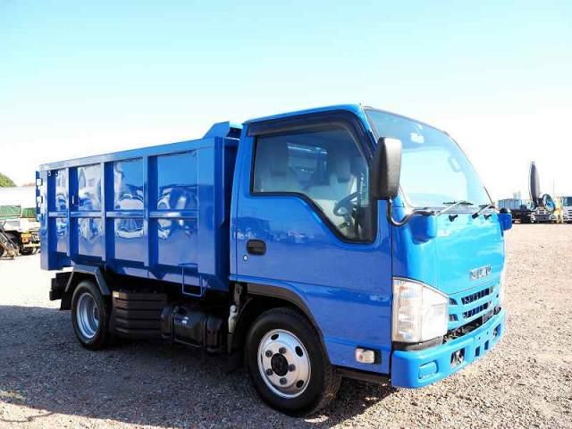 ISUZU ELF 2017