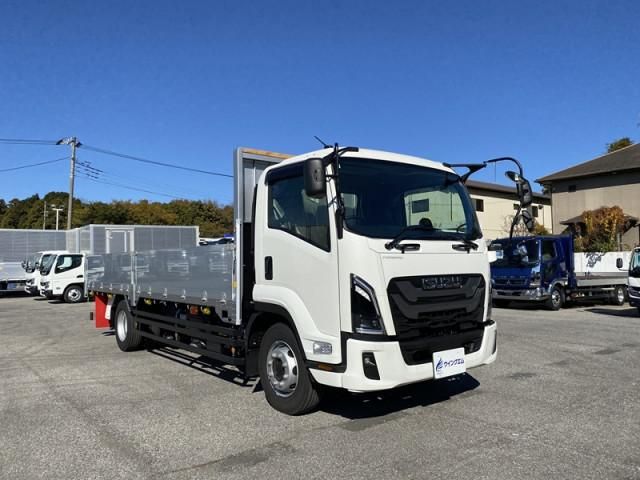 ISUZU FORWARD 2025