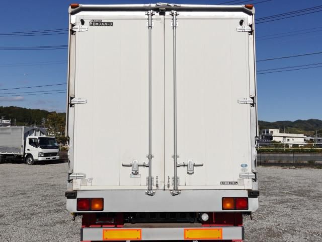 ISUZU FORWARD 2010