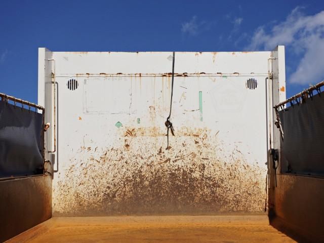 MITSUBISHI FUSOU SUPER GREAT 2014