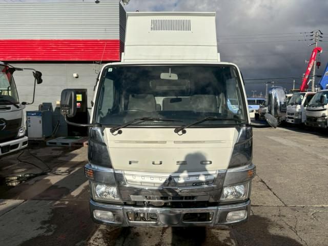 MITSUBISHI CANTER 2018