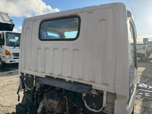 MITSUBISHI CANTER 2018