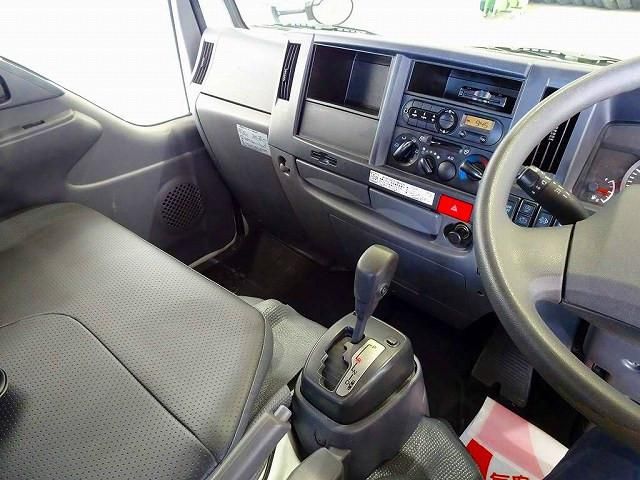 ISUZU ELF 2018