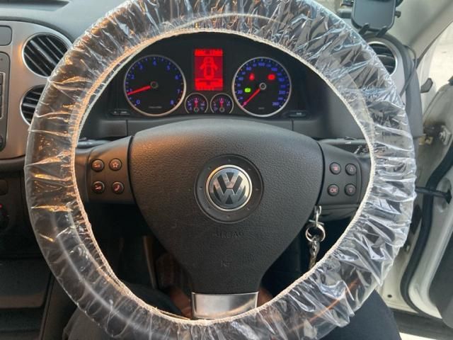 VOLKSWAGEN VOLKSWAGEN TIGUAN 2009