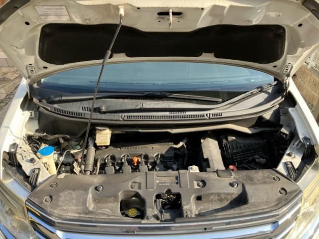 HONDA STEPWAGON SPADA 2013