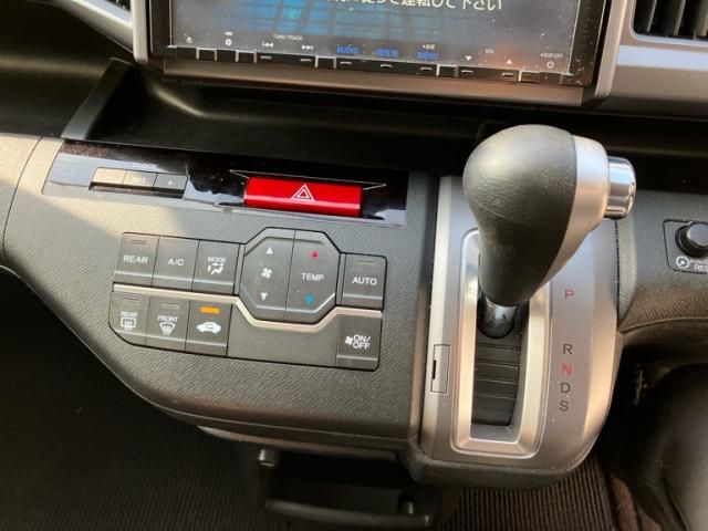 HONDA STEPWAGON SPADA 2013