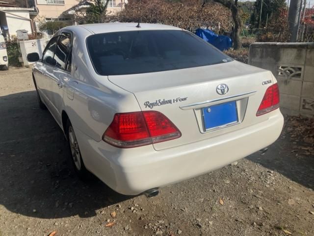 TOYOTA CROWN sedan 2004