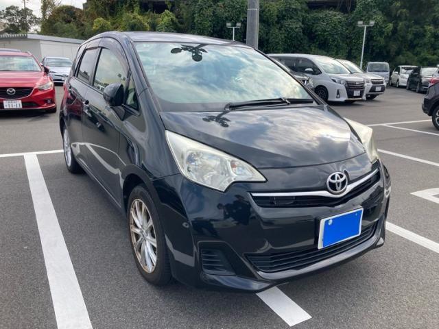 TOYOTA RACTIS 2014