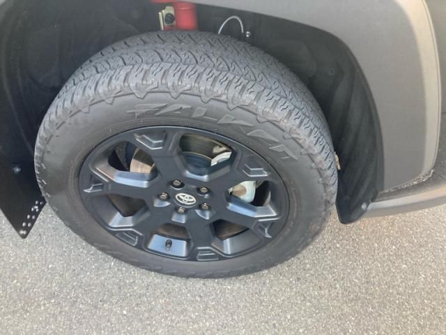 TOYOTA RAV4 HYBRID 4WD 2024