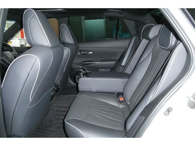 TOYOTA CROWN sedan hybrid 4WD 2018