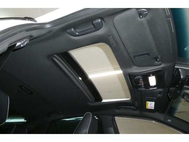 TOYOTA CROWN sedan hybrid 4WD 2018