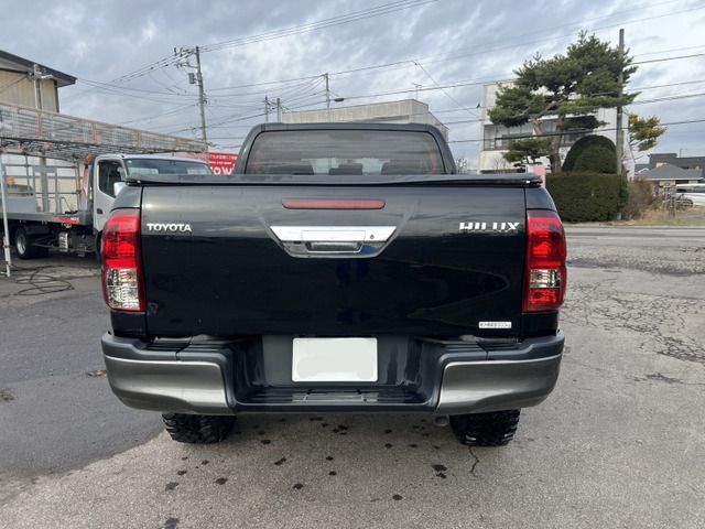 TOYOTA HILUX 4WD 2018