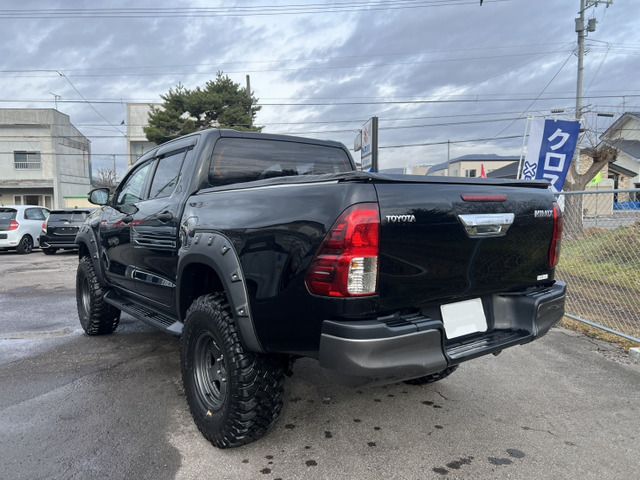 TOYOTA HILUX 4WD 2018