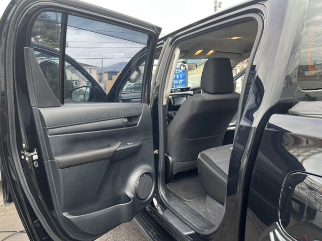 TOYOTA HILUX 4WD 2018