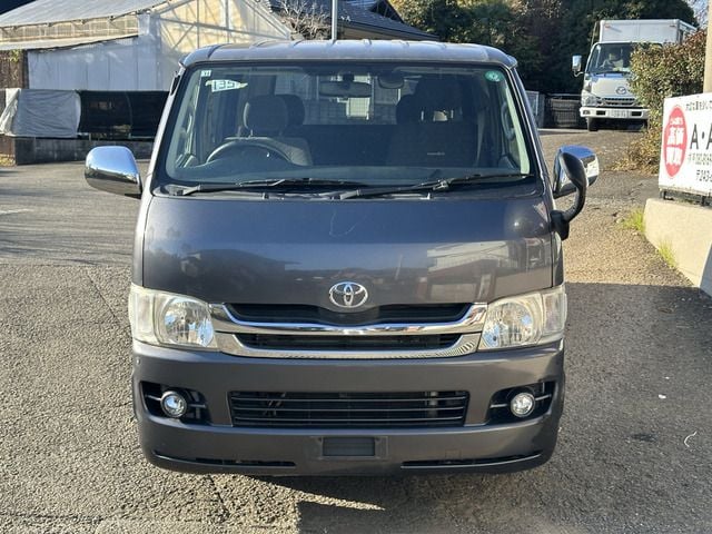 TOYOTA REGIUSACE van 2WD 2009