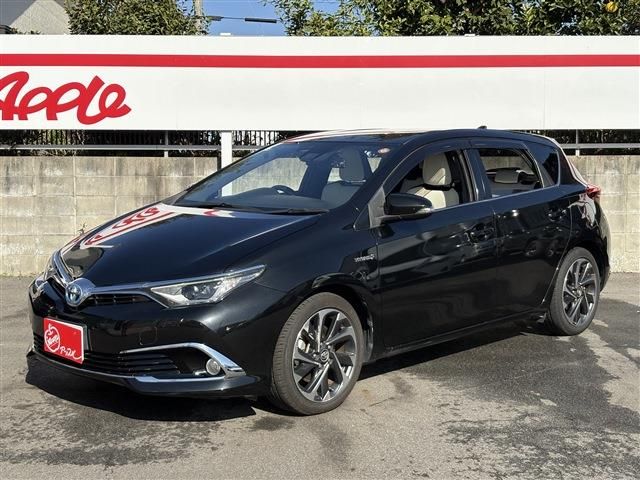 TOYOTA AURIS HYBRID 2016
