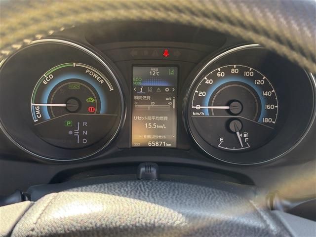 TOYOTA AURIS HYBRID 2016