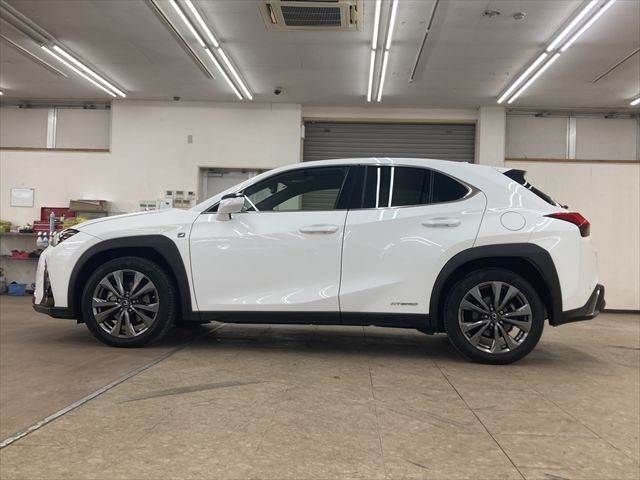 TOYOTA LEXUS UX250h 2019