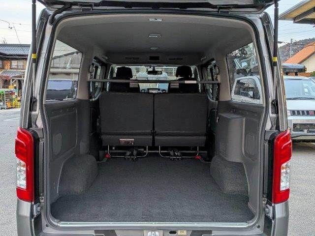 NISSAN NV350 CARAVAN 2020