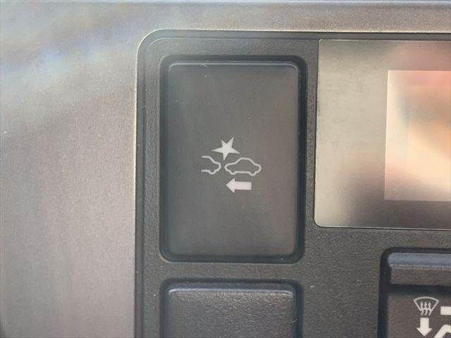 TOYOTA HIACE van 4WD 2020