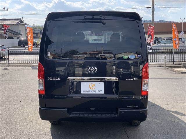 TOYOTA HIACE van 4WD 2020