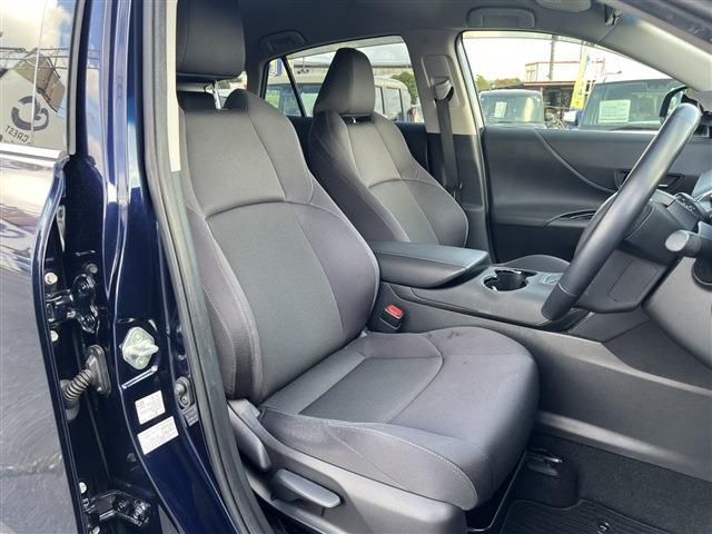 TOYOTA HARRIER 2WD 2022