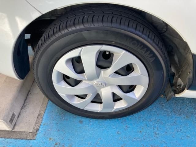 TOYOTA SIENTA HYBRID 2016