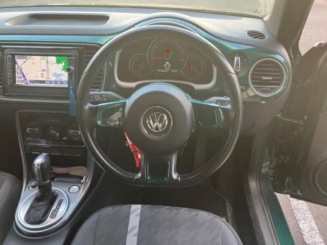 VOLKSWAGEN VOLKSWAGEN The BEETLE 2016