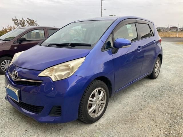 TOYOTA RACTIS 2010