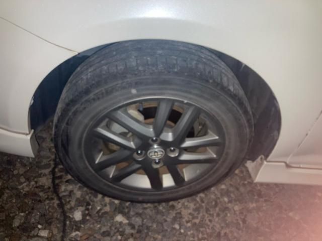 TOYOTA COROLLA FIELDER HYBRID 2013