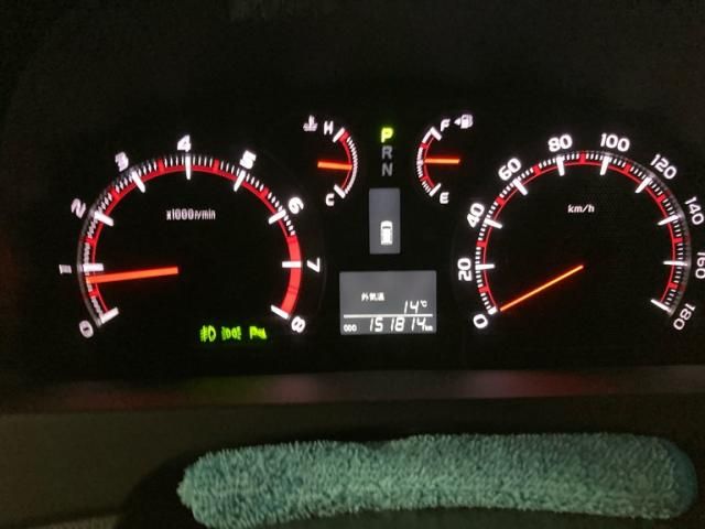 TOYOTA VELLFIRE 2013