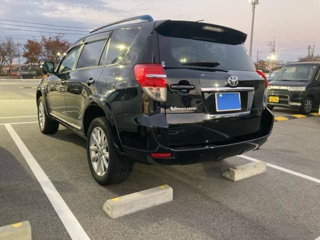 TOYOTA VANGUARD 2WD 2010