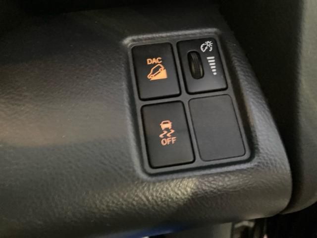 TOYOTA VANGUARD 2WD 2010