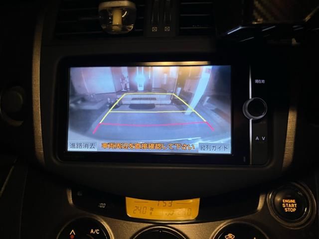 TOYOTA VANGUARD 2WD 2012