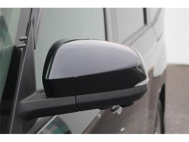 TOYOTA NOAH HYBRID 2023