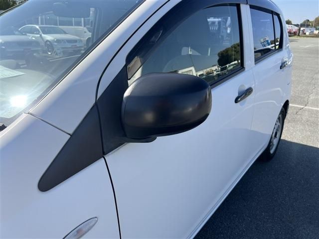 DAIHATSU MIRA e:S 2014