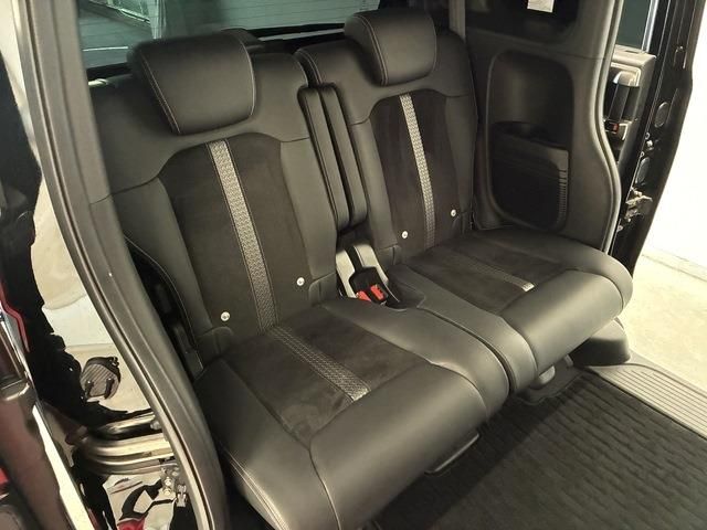 HONDA N BOX CUSTOM 2022