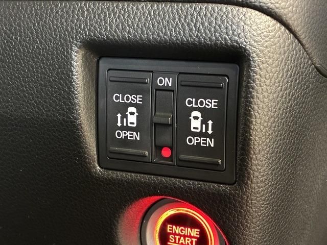 HONDA N BOX CUSTOM 2022