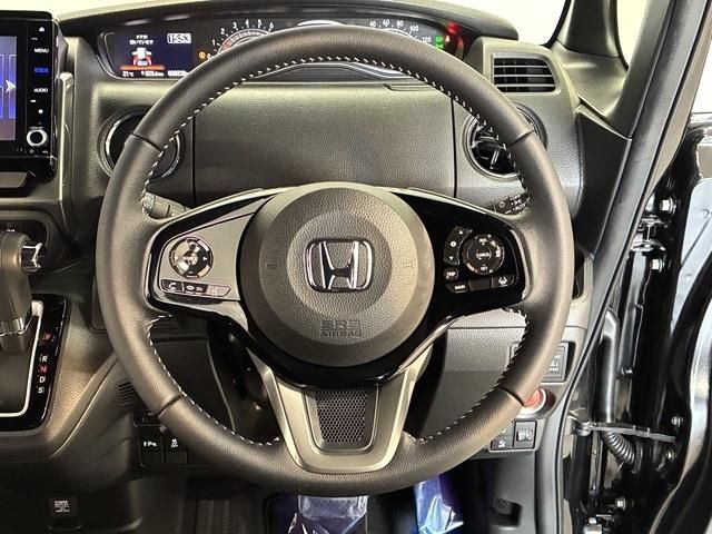 HONDA N BOX CUSTOM 2022