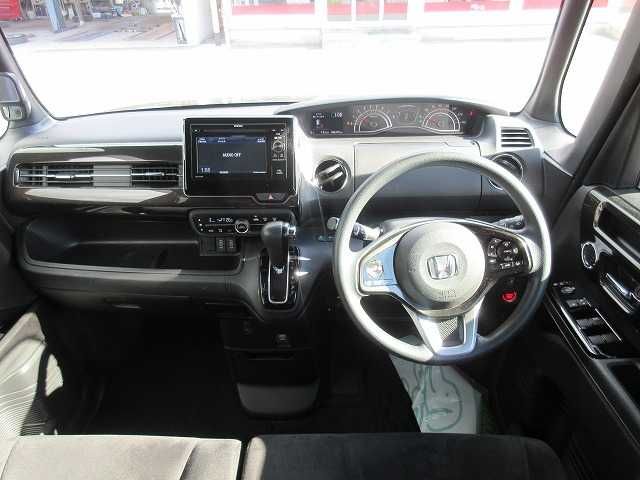 HONDA N BOX CUSTOM 2019