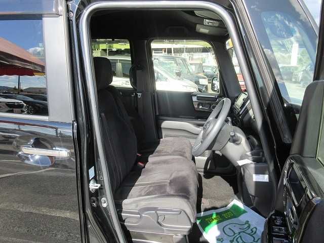 HONDA N BOX CUSTOM 2019