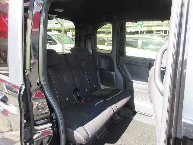 HONDA N BOX CUSTOM 2019