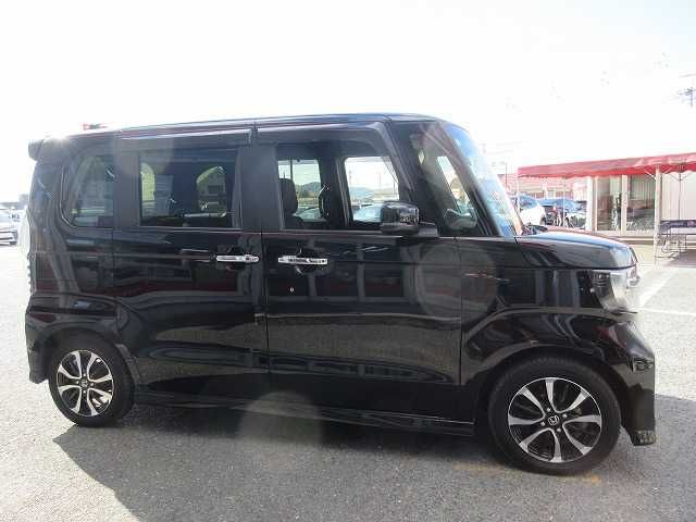 HONDA N BOX CUSTOM 2019