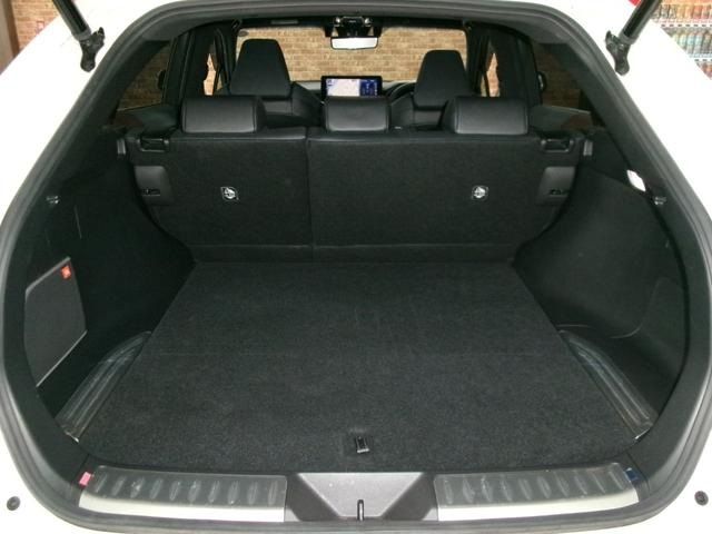 TOYOTA HARRIER 4WD 2021