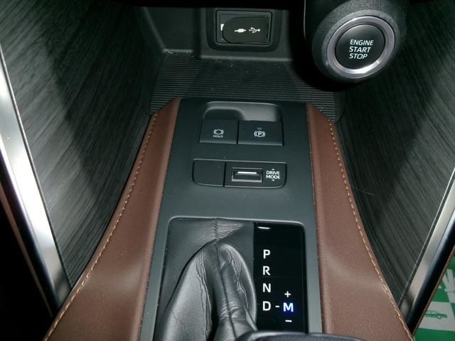 TOYOTA HARRIER 4WD 2021