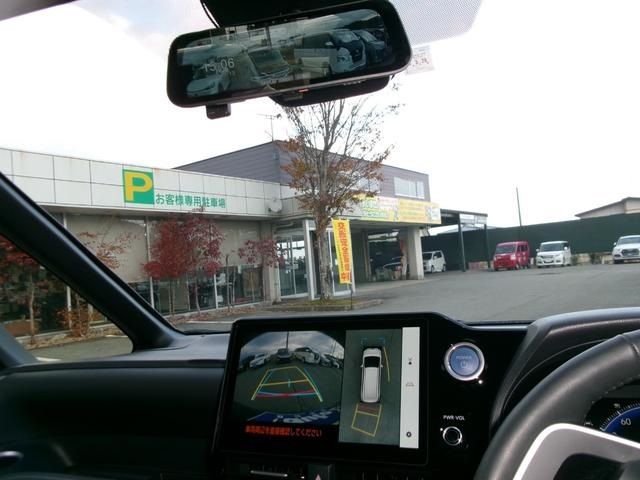 TOYOTA NOAH HYBRID 4WD 2023